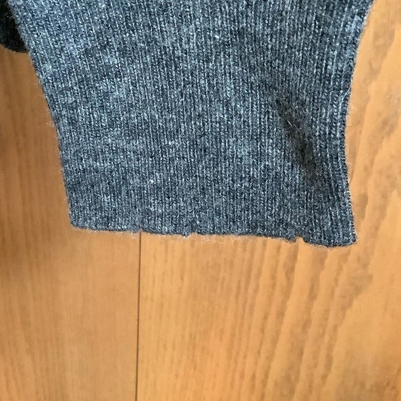 NWT T by Alexander Wang Distressed Merino Blend Knit Grey Sweater Sz-XS - Picture 5 of 8